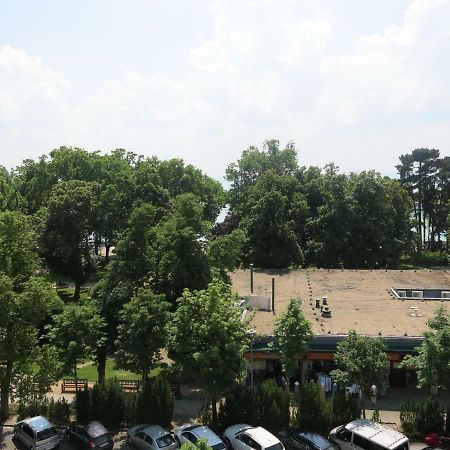 Horvath Villa Apartman Aliz Balatonfured Exterior photo