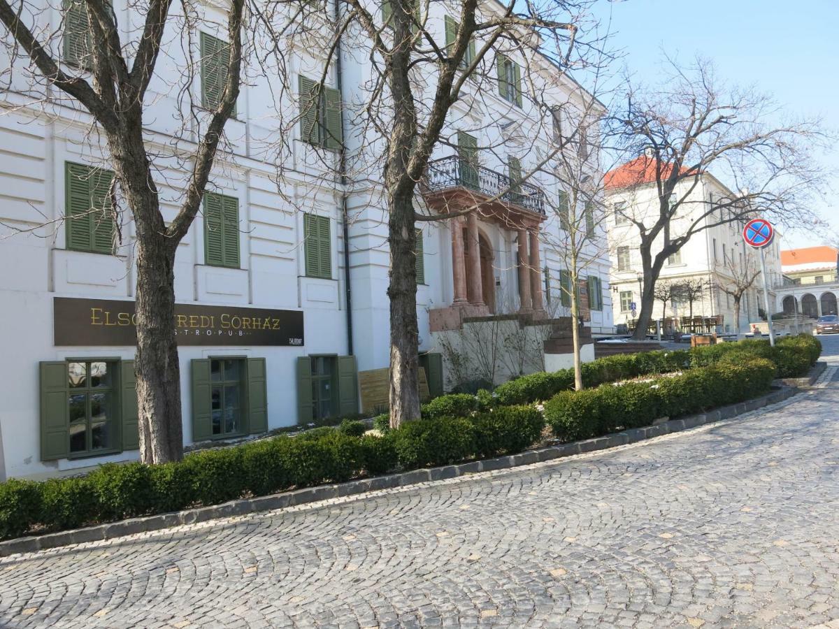 Horvath Villa Apartman Aliz Balatonfured Exterior photo