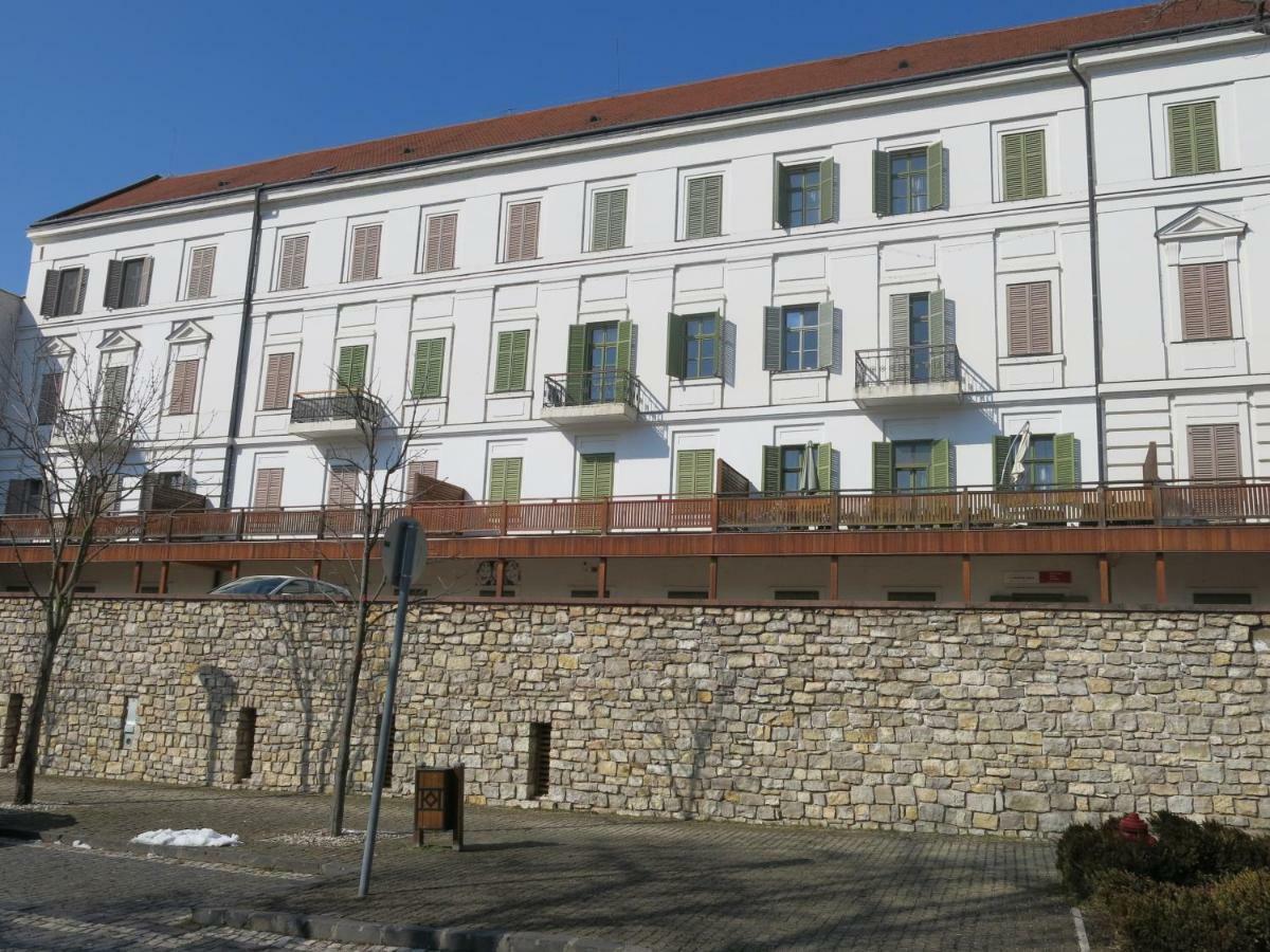 Horvath Villa Apartman Aliz Balatonfured Exterior photo
